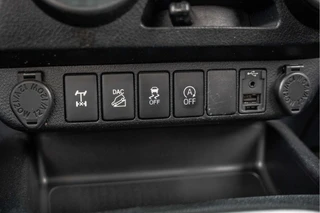 Toyota Hilux – thumbnail 24