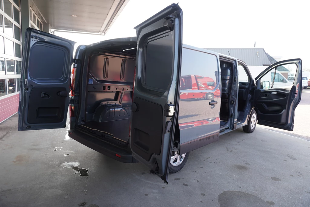 Renault Trafic – foto 6