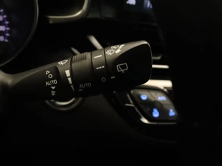 Toyota C-HR – thumbnail 24