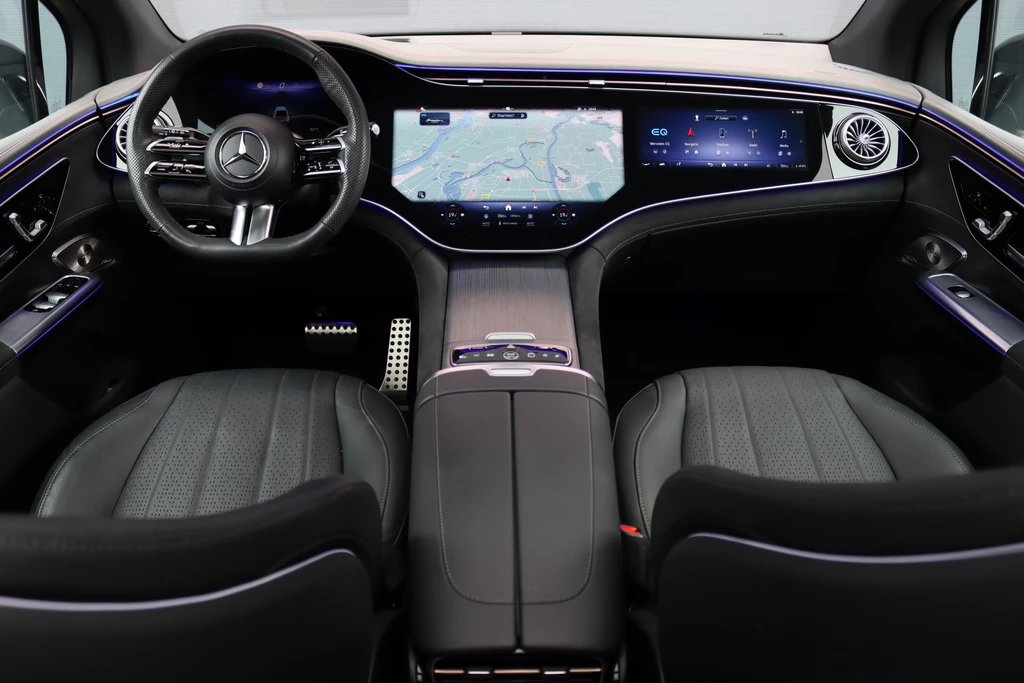 Mercedes-Benz EQE – foto 10