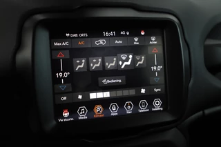 Jeep Renegade – thumbnail 12