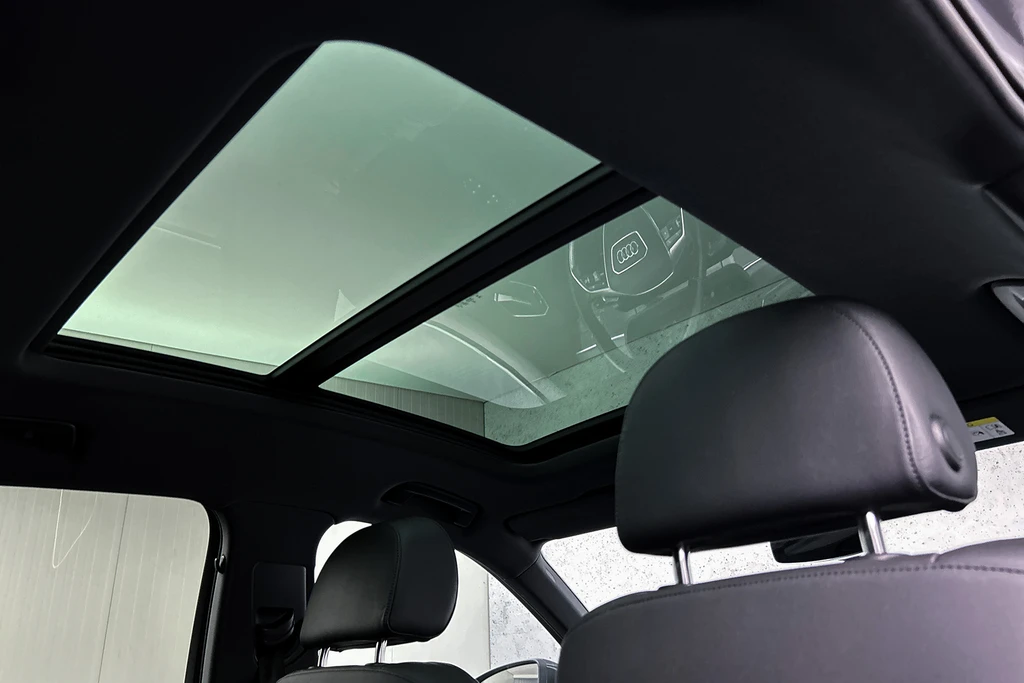 Audi e-tron – foto 21