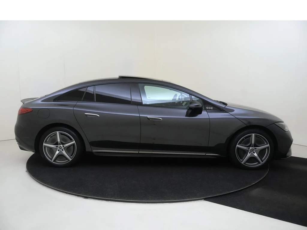 Mercedes-Benz EQE – foto 6