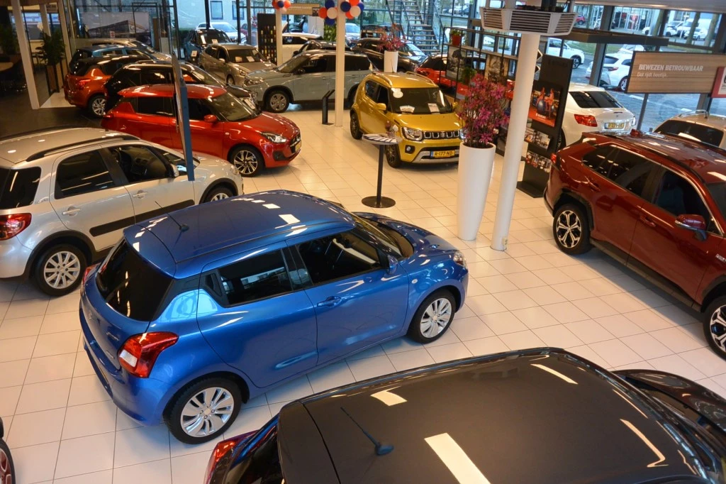 Suzuki Swace – foto 8