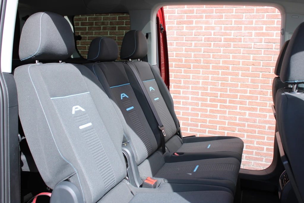 Ford Tourneo Connect – foto 18