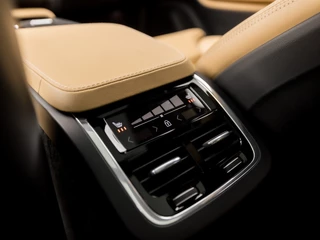 Volvo XC90 – thumbnail 32