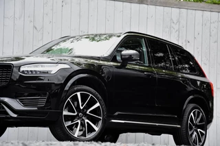 Volvo XC90 – thumbnail 2