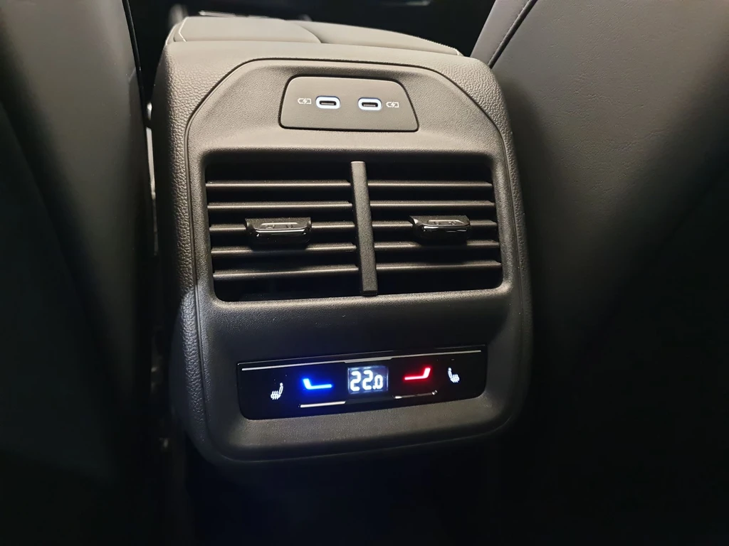 Volkswagen Passat – foto 27
