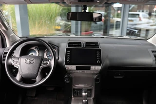 Toyota Land Cruiser – thumbnail 23