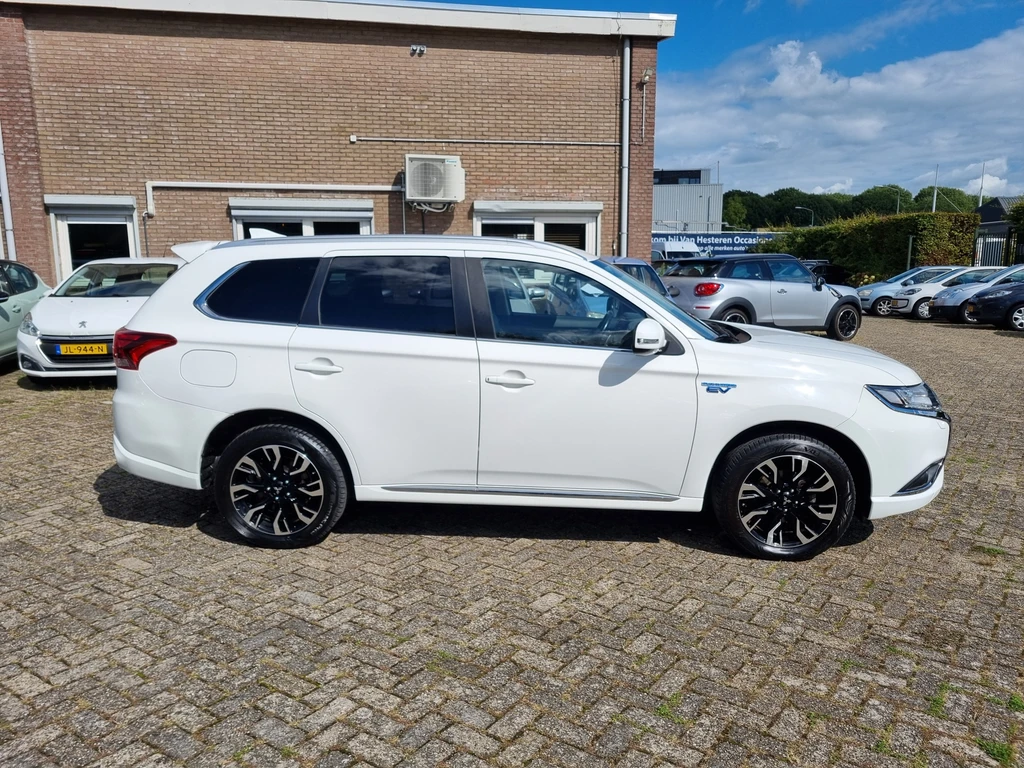 Mitsubishi Outlander – foto 6