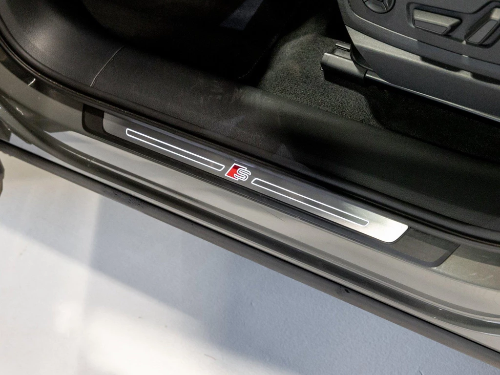 Audi Q8 Sportback e-tron – foto 23