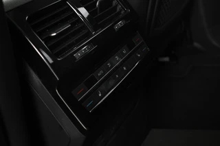 Volkswagen Touareg – thumbnail 23