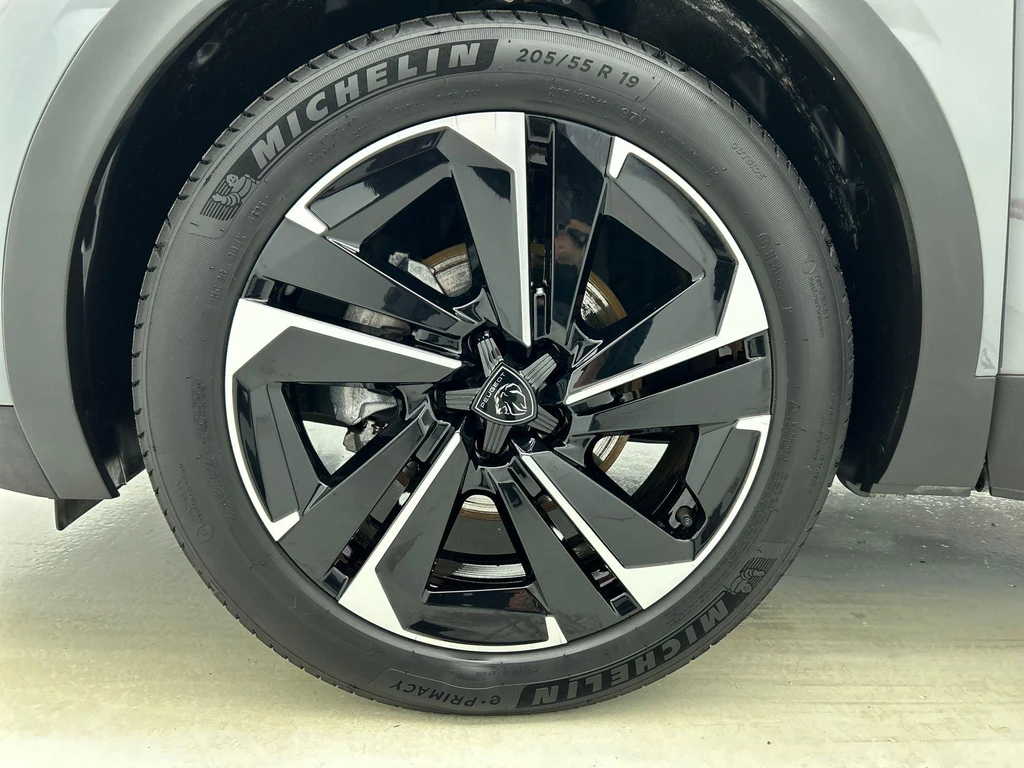 Peugeot 408 – foto 6