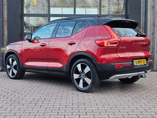 Volvo XC40 – thumbnail 3