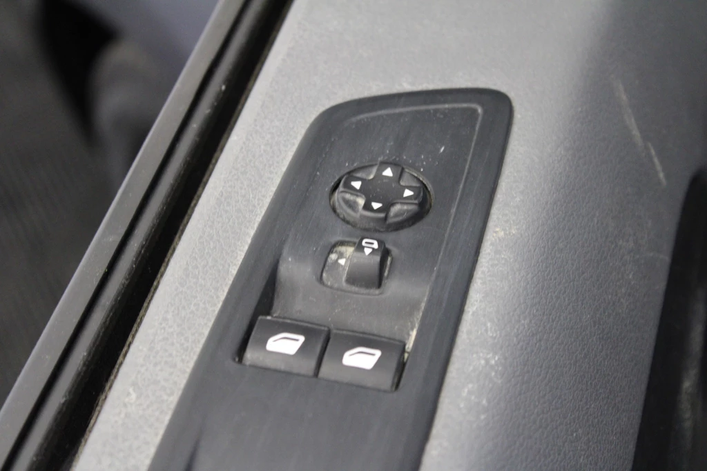 Opel Vivaro – foto 11