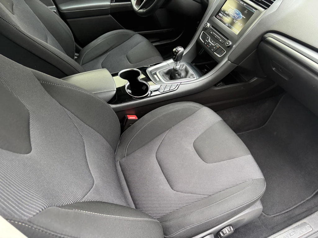 Ford Mondeo – foto 23