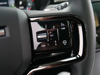 Land Rover Range Rover Velar – thumbnail 15