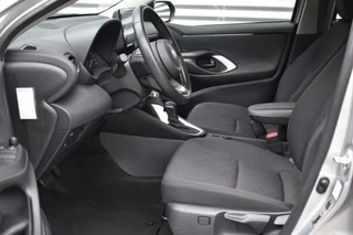 Toyota Yaris – thumbnail 7