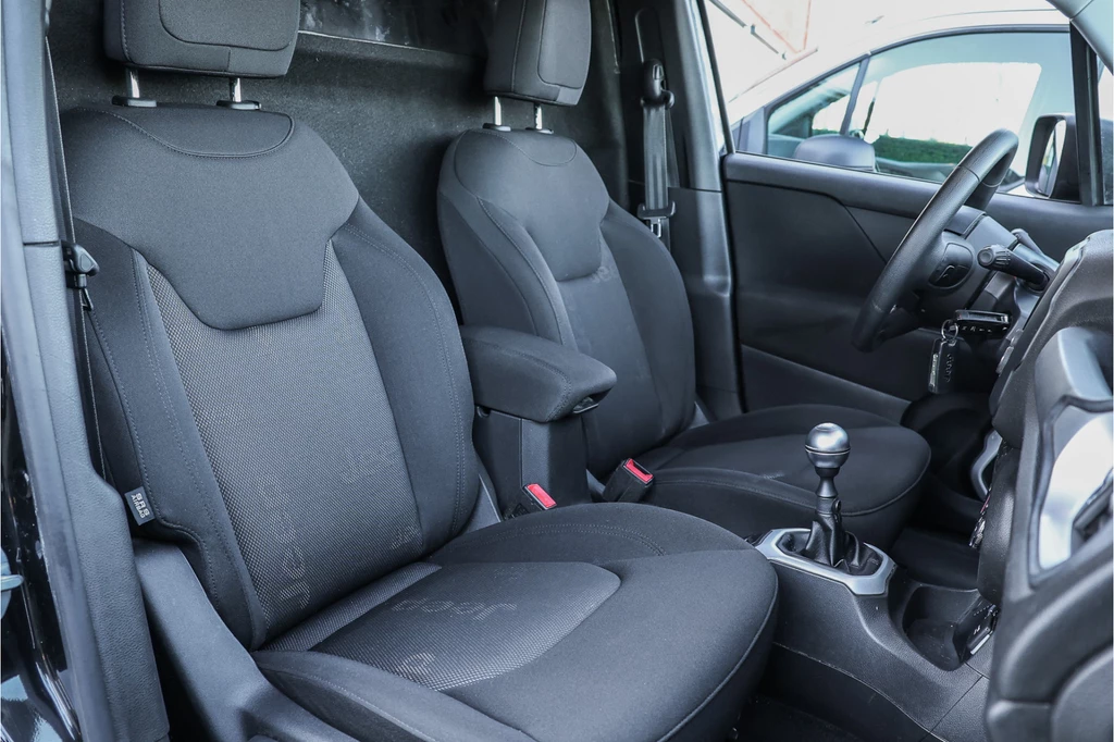 Jeep Renegade – foto 10