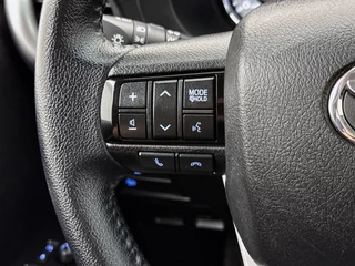 Toyota Hilux – thumbnail 25
