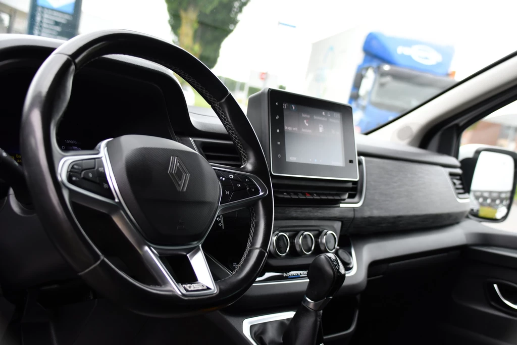 Renault Trafic – foto 15