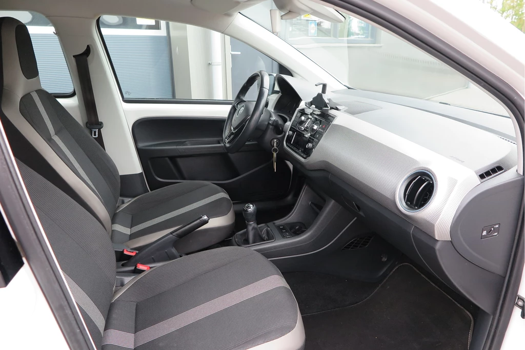 Volkswagen up! – foto 30