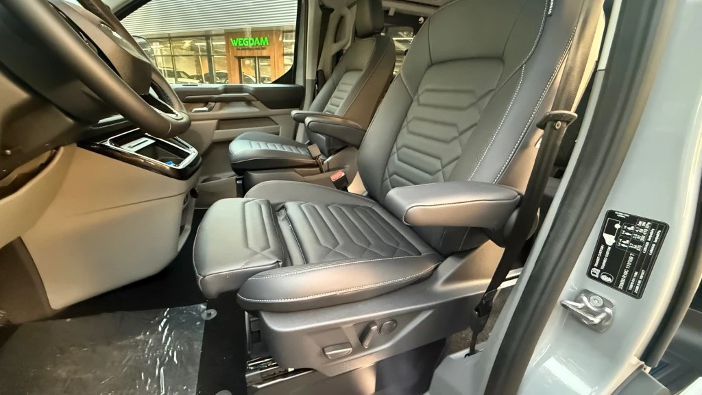 Ford Tourneo Custom – foto 29