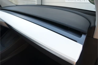 Tesla Model Y – thumbnail 30