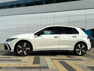 Volkswagen Golf – thumbnail 3