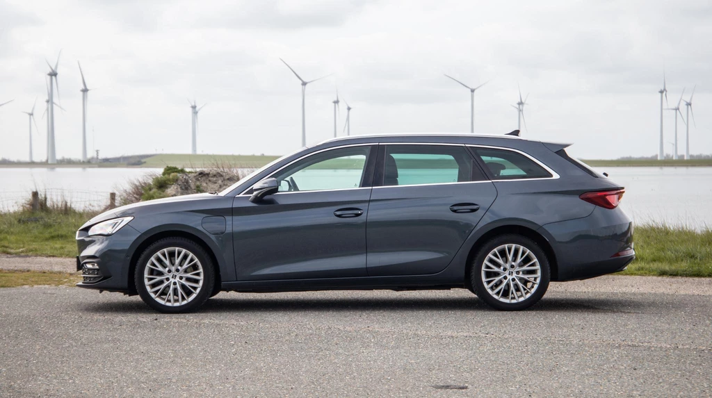 SEAT Leon – foto 6