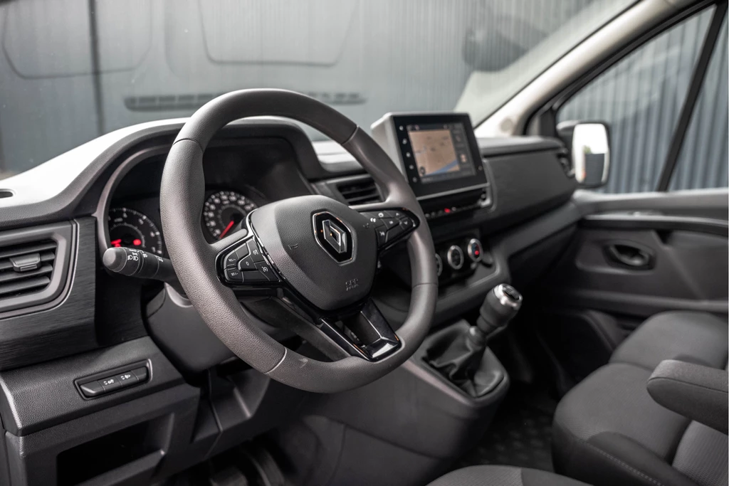 Renault Trafic – foto 13