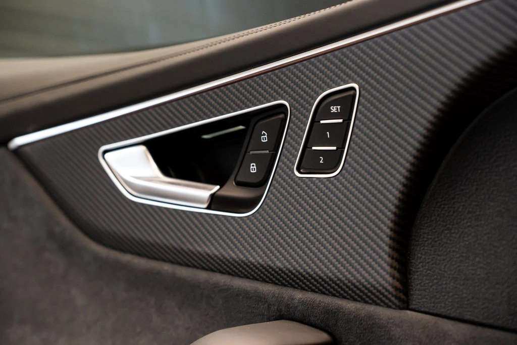 Audi Q8 – foto 27