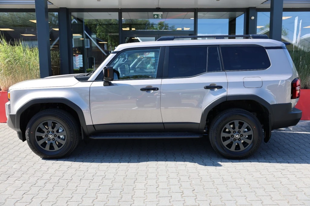Toyota Land Cruiser – foto 3