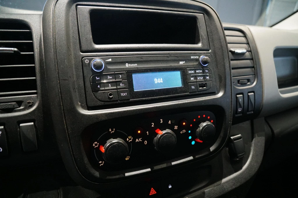 Nissan NV300 – foto 22