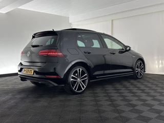 Volkswagen Golf – thumbnail 4