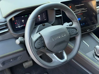 Lynk & Co 01 – thumbnail 32