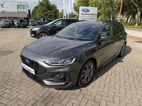 Ford Focus Wagon 1.0 EcoBoost Hybrid ST Line X 125pk | Achteruitrijcamera | Winterpack | B&O Audio | All season banden