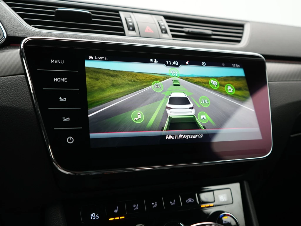 Škoda Superb – foto 40