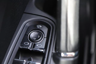 Porsche Cayenne – thumbnail 56