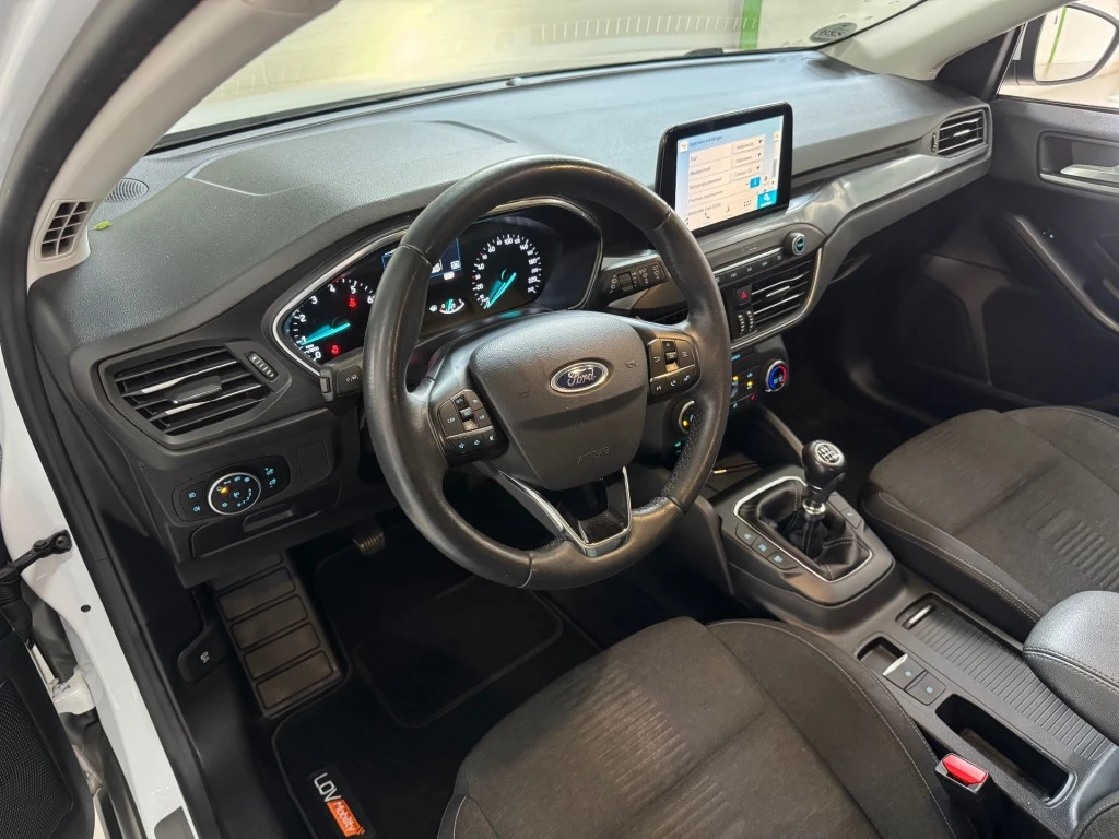 Ford Focus – foto 16
