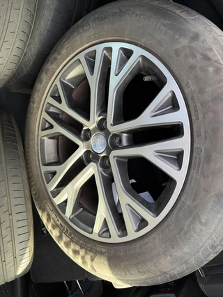 Ford Kuga – thumbnail 11