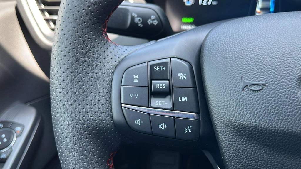 Ford Kuga – foto 32