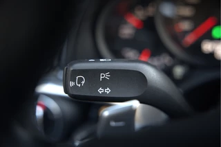 Porsche 911 – thumbnail 38