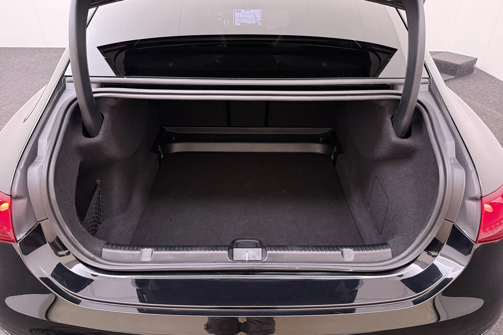 Mercedes-Benz EQE – foto 15
