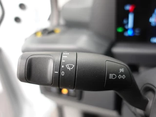 Ford Transit Custom – thumbnail 21