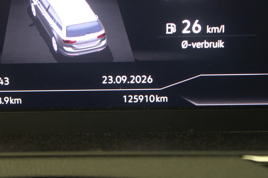 Volkswagen Passat – foto 23