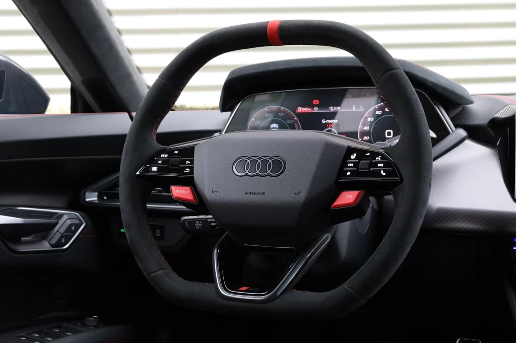 Audi e-tron GT – foto 23