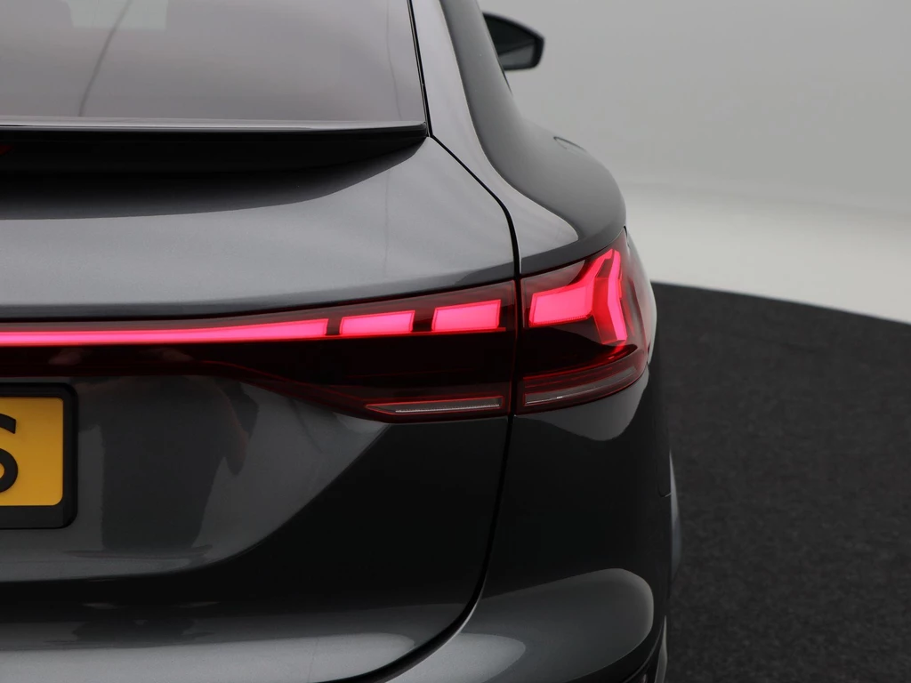 Audi Q6 e-tron – foto 15