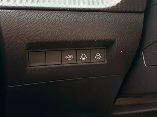 Peugeot 208 – thumbnail 26
