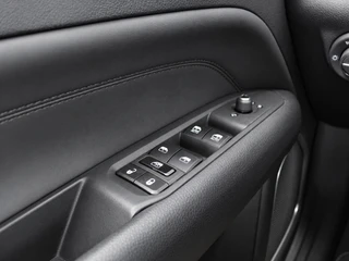 Jeep Compass – thumbnail 19